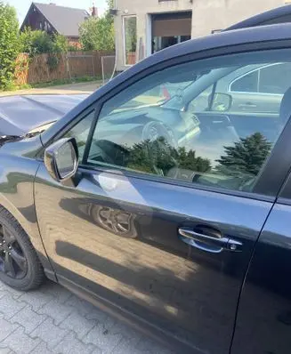 Subaru Forester SJ Front door