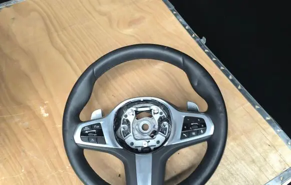 BMW X3 G01 Steering wheel 310626810 8043575