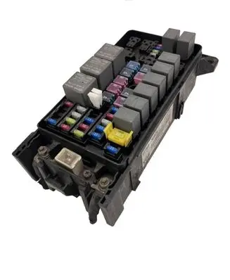 KIA Sorento Fuse module 911603E070 10050810041 050819202