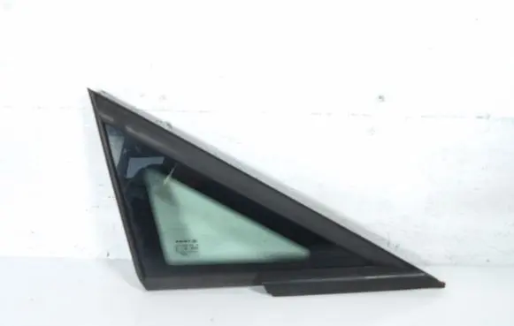 Seat Ibiza IV (6J,6P) Front door vent window glass four-door 6J0845412