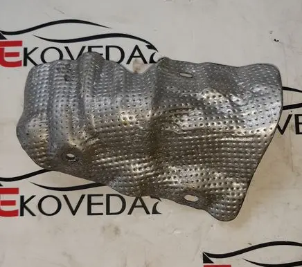 Volvo XC60 Exhaust heat shield 30777164