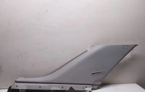Mercedes-Benz ML W164 (C) pillar trim A164690925