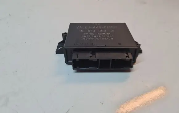 Citroen C8 Parking PDC control unit/module 9661496880