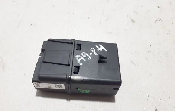 USB socket connector
