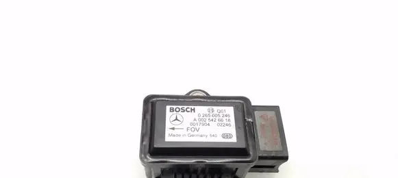 Mercedes-Benz E W211 ESP acceleration yaw rate sensor A0025426618 0265005246