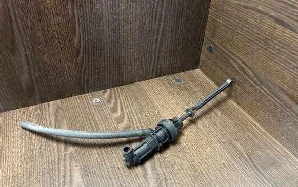 Ford Transit Clutch master cylinder YC157A543BG