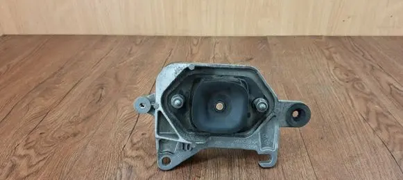 Renault Megane IV Gearbox mounting bracket 112221641R