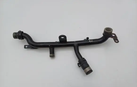Audi A4 S4 B6 8E 8H Engine coolant pipe/hose 06B121065AB
