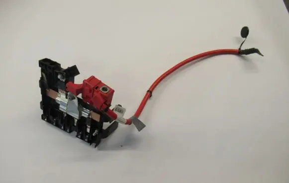 BMW X3 F25 Positive cable (battery) 9225099 EGC39Y