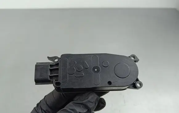 Dacia Jogger Air flap motor/actuator 6477R1612A