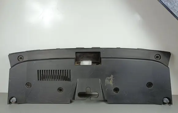 Radiator trim