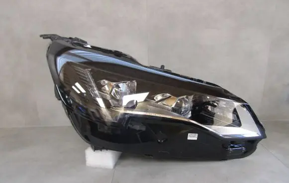 Headlight/headlamp
