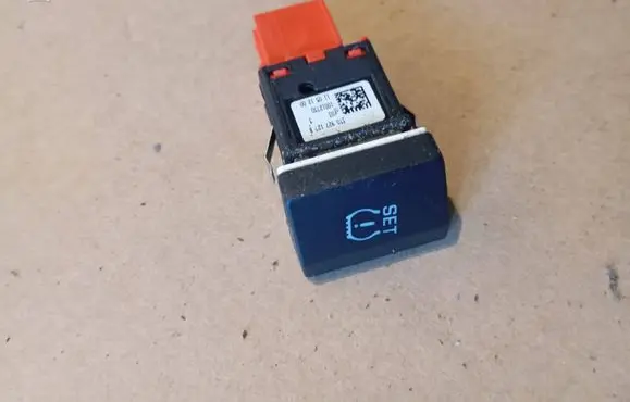 Skoda Superb B6 (3T) TPMS reset button 3T0927127B 10012730 11051200