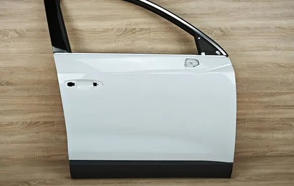 Audi Q3 F3 Front door DRZPPN46