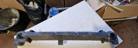 Toyota RAV 4 (XA40) Front bumper foam support bar 5261442080