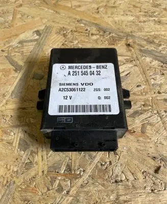 Mercedes-Benz E W211 Suspension control unit/module A2515450432 A2C53061122