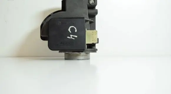 Audi A6 S6 C4 4A Mass air flow meter 4A0133471