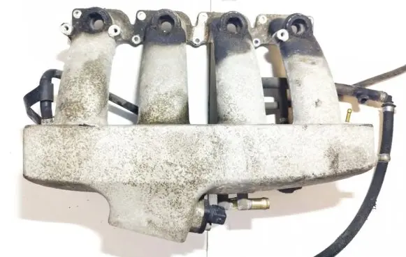 Volkswagen PASSAT B5.5 Intake manifold 3120023