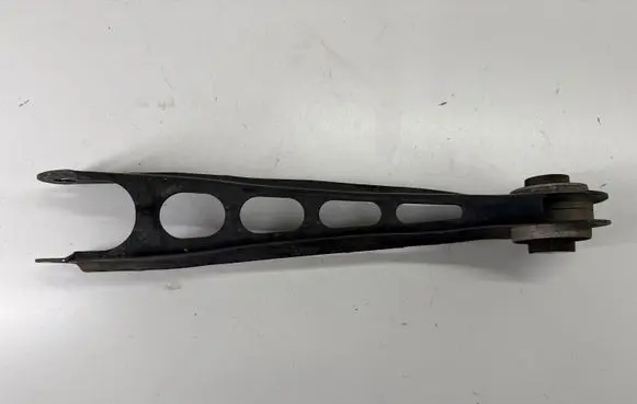 Chevrolet Camaro Rear control arm 23343126 84826388 84337449
