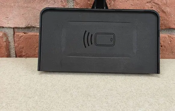 BMW 5 G30 G31 G38 Other devices 9824663