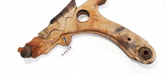 Volkswagen PASSAT B3 Front lower control arm/wishbone