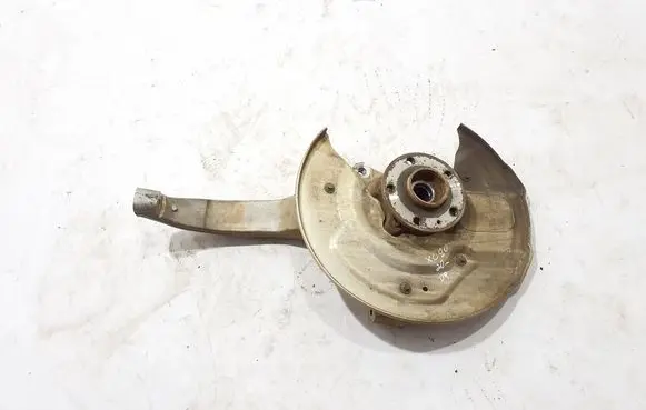 Volvo XC90 Front wheel hub 32298140