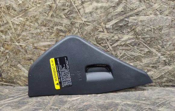 KIA Magentis Dashboard side end trim 847682G000