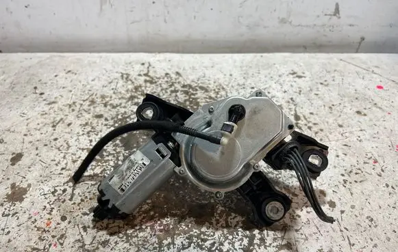 Volkswagen PASSAT B6 Rear window wiper motor 53844887