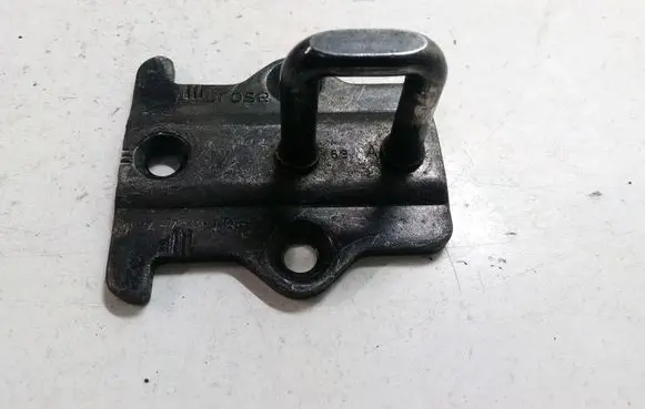 BMW 5 F10 F11 Loading door lock loop/hook striker 719917805