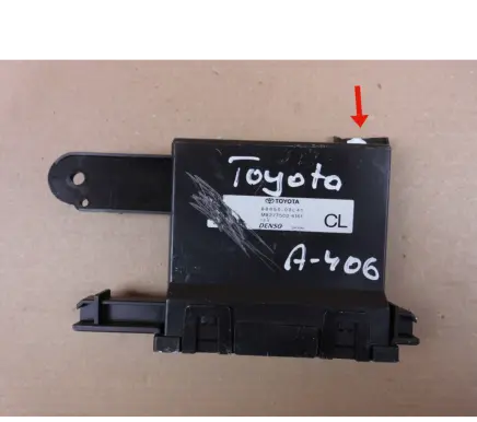 Toyota Corolla E210 E21 Other control units/modules 8865002L41