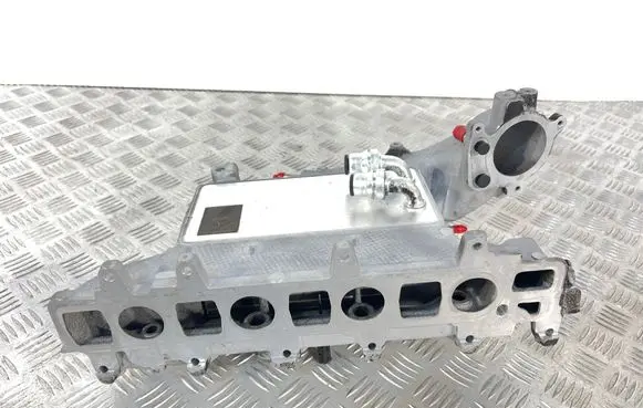 Volkswagen Golf VIII Intake manifold 05L129766S