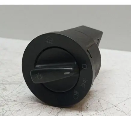 Volkswagen Golf IV Light switch 1C0941531
