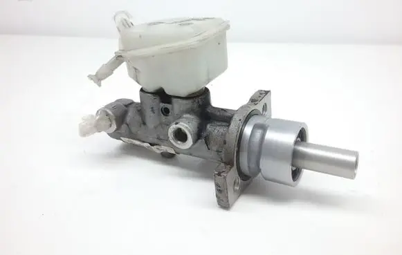 Citroen Xsara Picasso Master brake cylinder 221710 09488A 0204024817