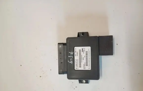 Volvo V60 Hand brake control module 31334872