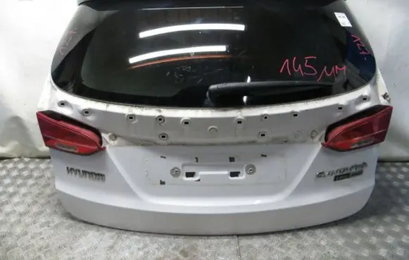 Hyundai Santa Fe Truck tailgate 