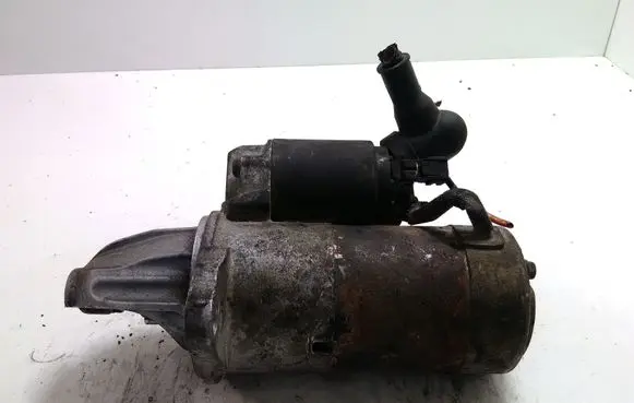 Subaru Outback Starter motor 23300AA390 M001T84481