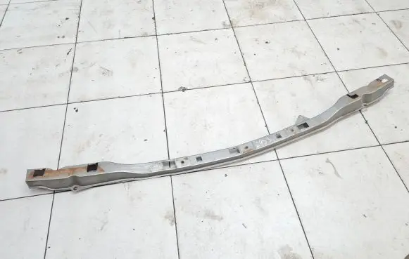Nissan X-Trail T30 Top upper radiator support slam panel