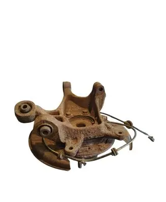 Subaru Legacy Rear wheel hub