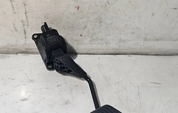 Citroen Berlingo Accelerator throttle pedal 9655467180 0280775035