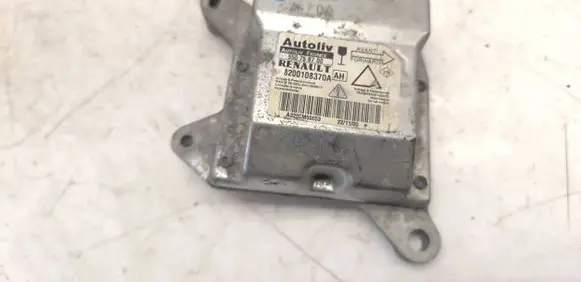 Renault Laguna II Airbag control unit/module 8200108370A 550758700