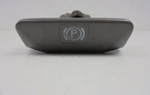 Mercedes-Benz Vito Viano W638 Hand brake release handle 1244270712