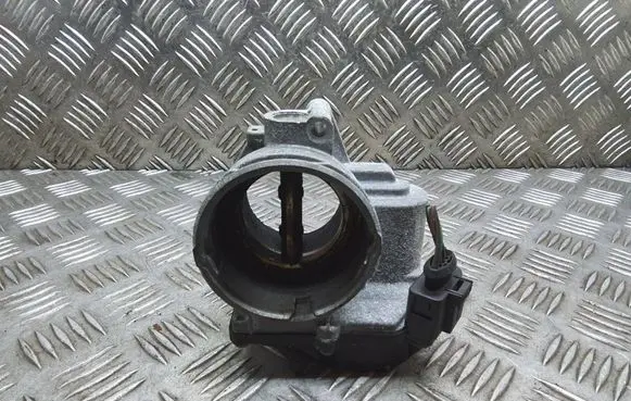 Skoda Octavia Mk2 (1Z) Throttle valve 03g131521p