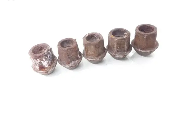 Nuts/bolts