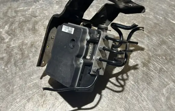 Peugeot 3008 I ABS Pump 9677025380