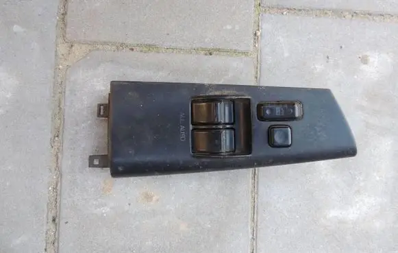 Toyota Corolla E120 E130 Quarter vent window switch 7420202250