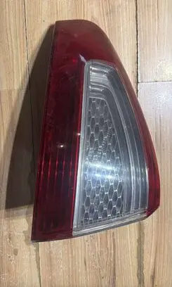 Ford Mondeo MK IV Rear/tail lights BS7113405A