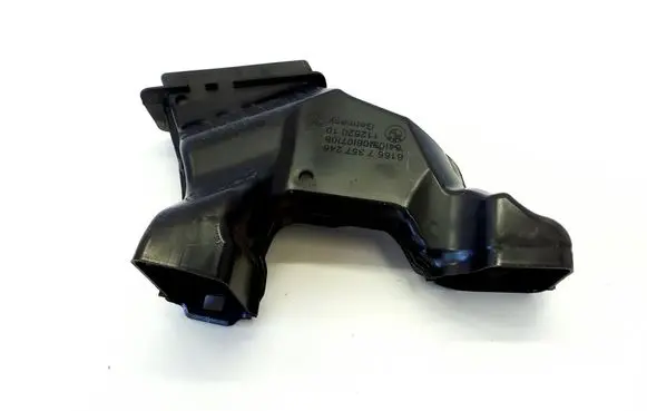 BMW 5 G30 G31 G38 Intercooler air guide/duct channel 7357246 61667357246
