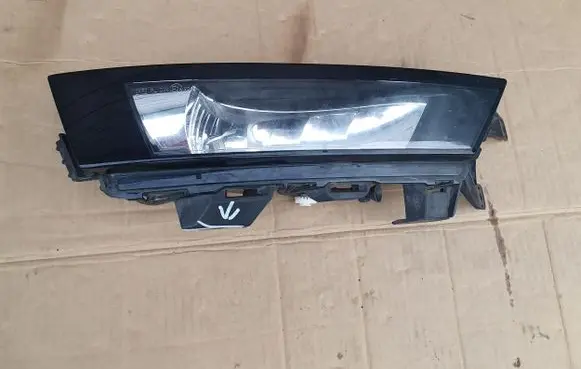 Skoda Rapid (NH) Front fog light 5JA941700D