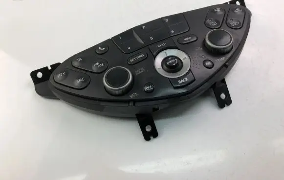 Nissan Primera Interior fan control switch 28395AV610