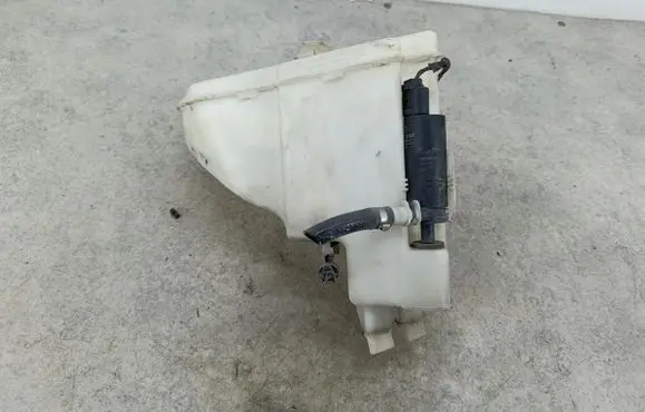 BMW 3 E46 Windshield washer fluid reservoir/tank 61678362562
